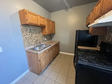6908 South Michigan Avenue Chicago IL 60637