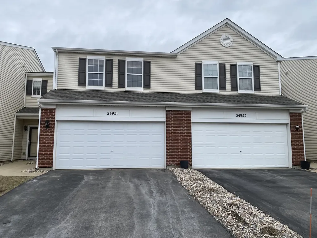 24951 Clare Circle Manhattan IL 60442