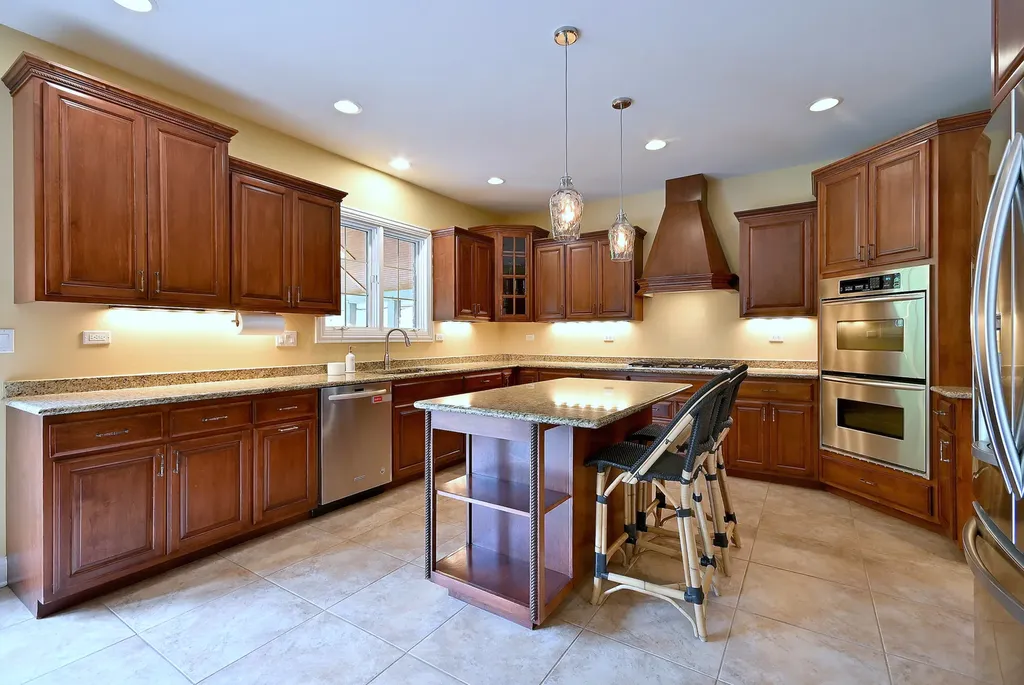 281 East Vallette Street Elmhurst IL 60126