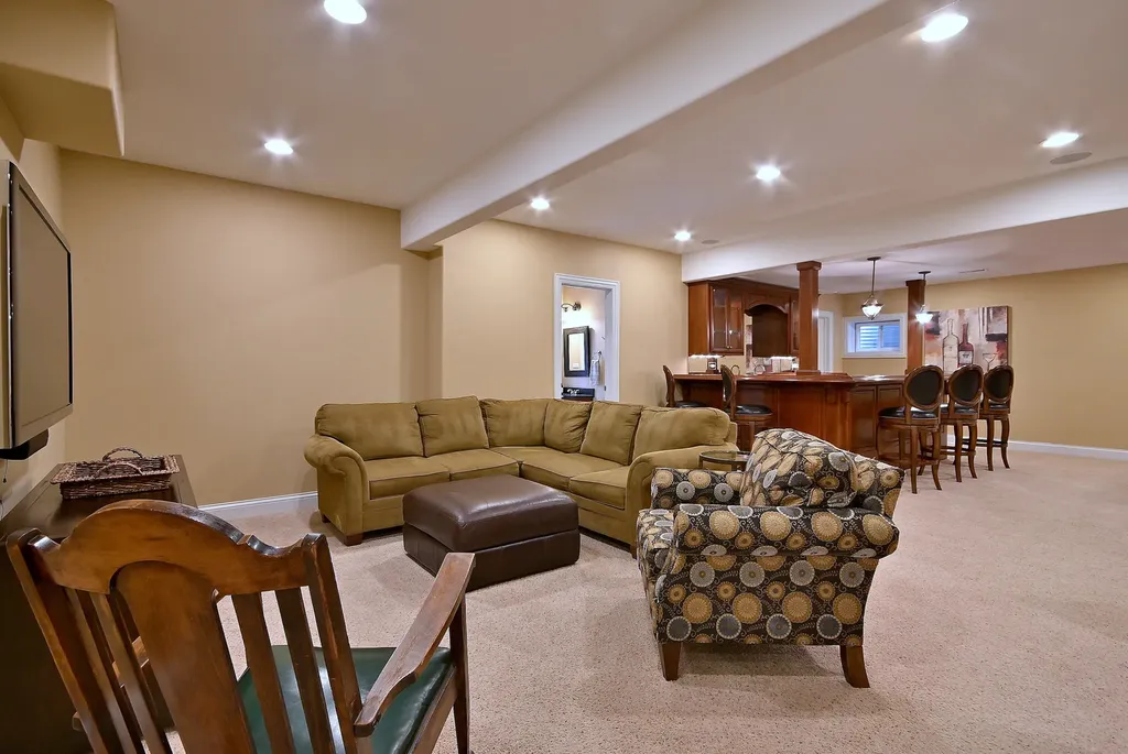 281 East Vallette Street Elmhurst IL 60126