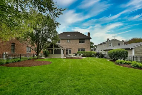 281 East Vallette Street Elmhurst IL 60126