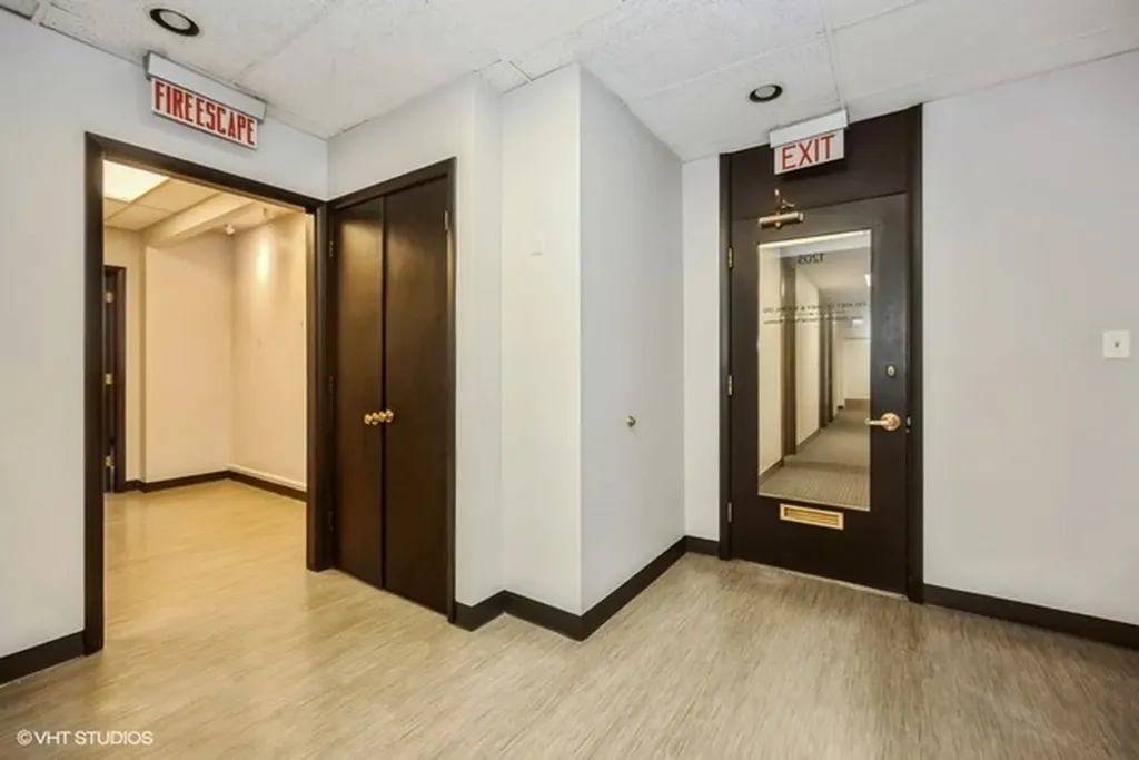 111 North Wabash Avenue Chicago IL 60602