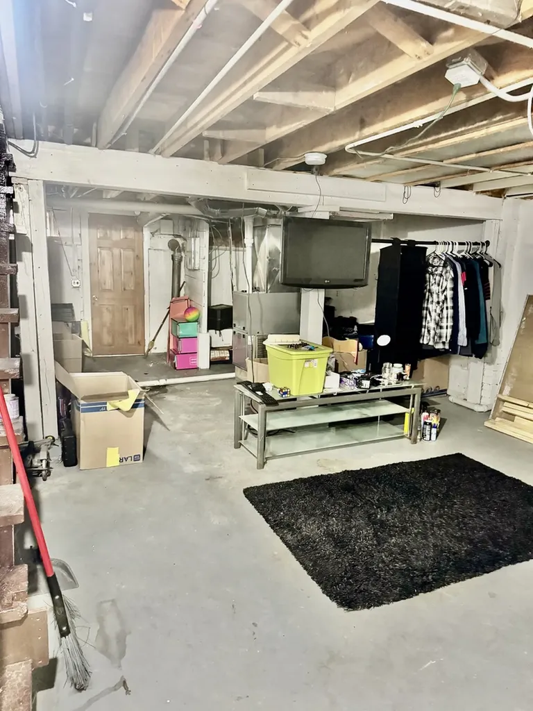 11345 South Ada Street Chicago IL 60643