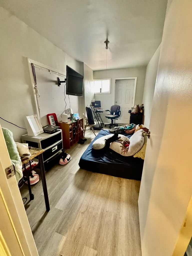 11345 South Ada Street Chicago IL 60643