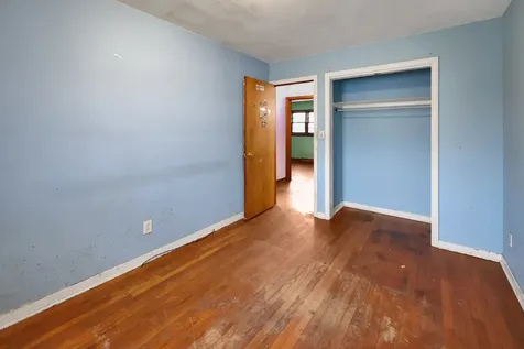 18446 Glen Oak Avenue Lansing IL 60438