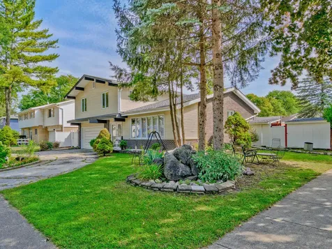 1121 North Greenfield Lane Mount Prospect IL 60056