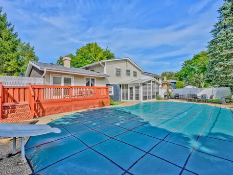 1121 North Greenfield Lane Mount Prospect IL 60056