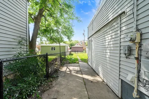 14806 Grant Street Dolton IL 60419
