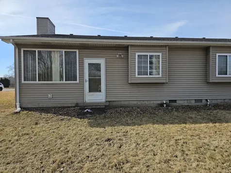 1443 Truman Drive Bradley IL 60915