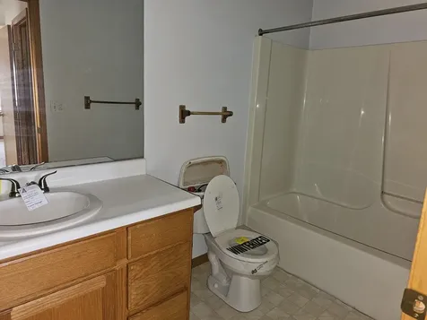1443 Truman Drive Bradley IL 60915