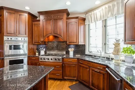 6100 Timber Ridge Court Indian Head Park IL 60525