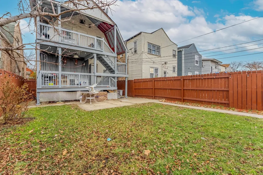 831 North Keystone Avenue Chicago IL 60651