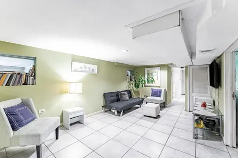 831 North Keystone Avenue Chicago IL 60651