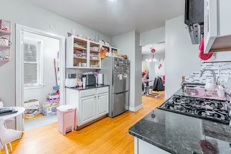831 North Keystone Avenue Chicago IL 60651