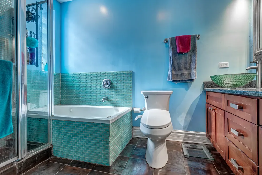4543 South Prairie Avenue Chicago IL 60653