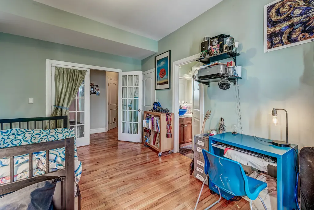 4543 South Prairie Avenue Chicago IL 60653