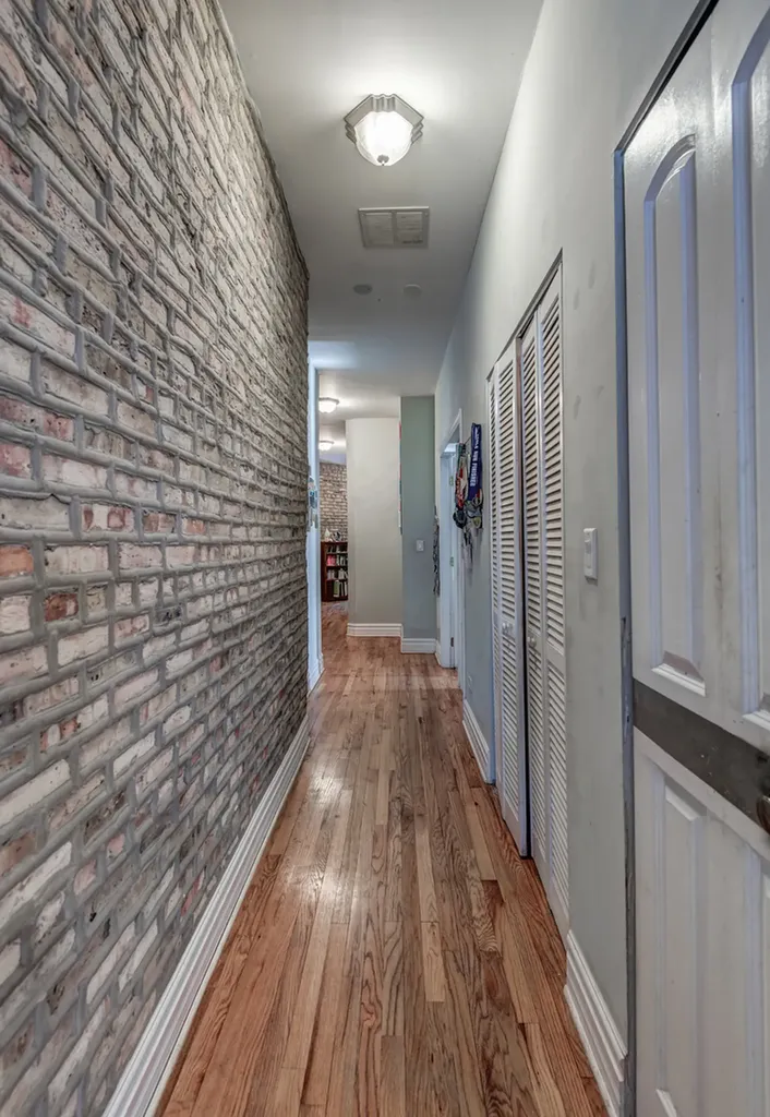 4543 South Prairie Avenue Chicago IL 60653