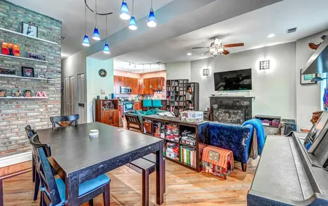 4543 South Prairie Avenue Chicago IL 60653