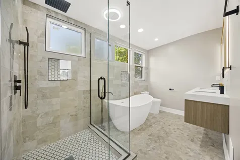 8645 South Bennett Avenue Chicago IL 60617