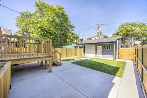 8645 South Bennett Avenue Chicago IL 60617