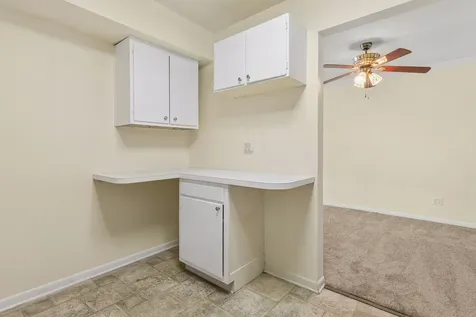 925 Spring Hill Drive Northbrook IL 60062