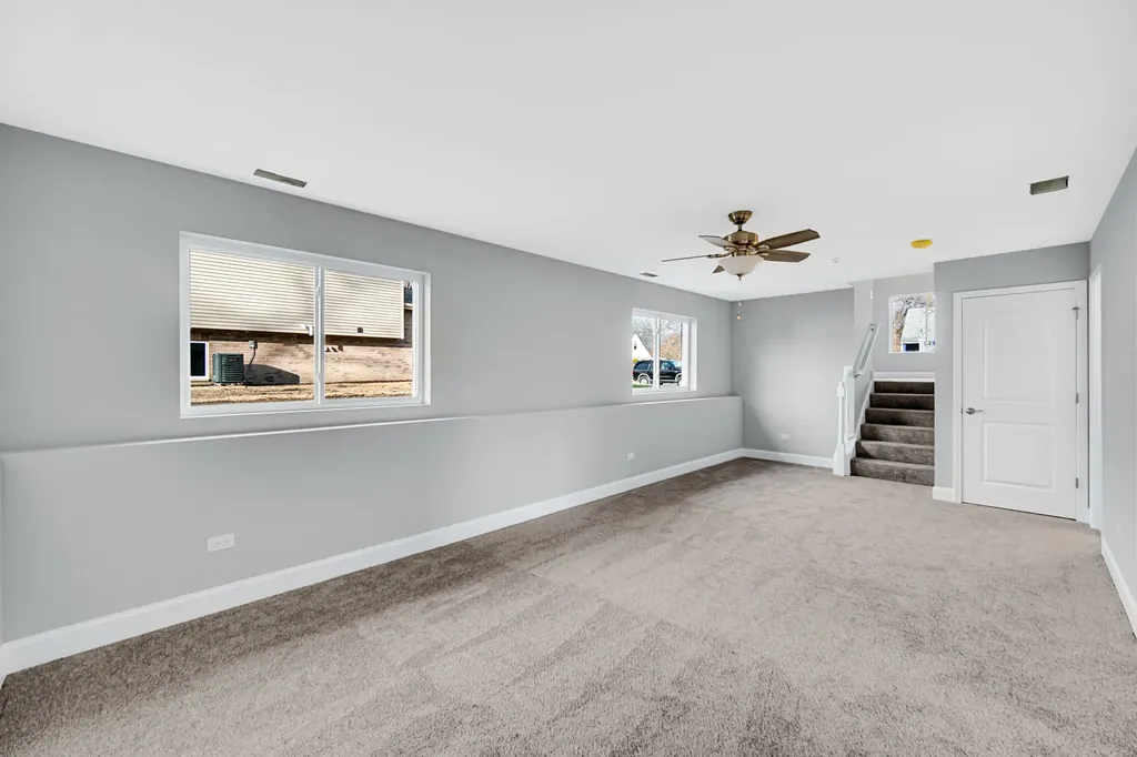 3131 141ST Place Blue Island IL 60406