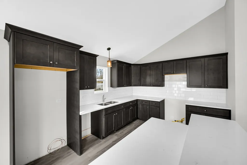 3131 141ST Place Blue Island IL 60406