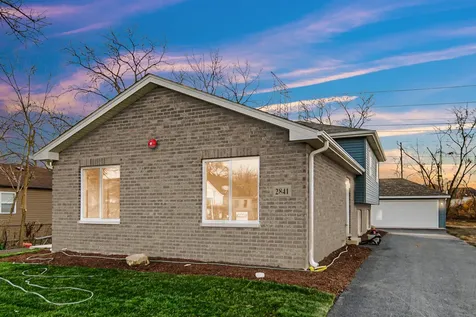 3131 141ST Place Blue Island IL 60406