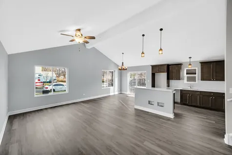 3131 141ST Place Blue Island IL 60406