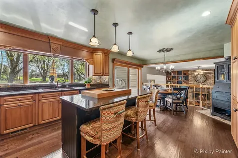 5N411 Harvest Lane St. Charles IL 60175