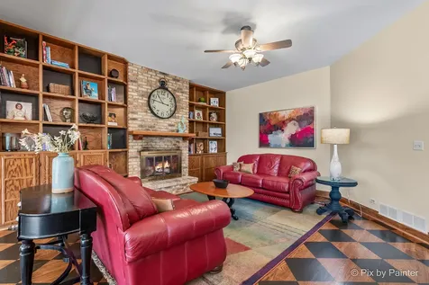 5N411 Harvest Lane St. Charles IL 60175