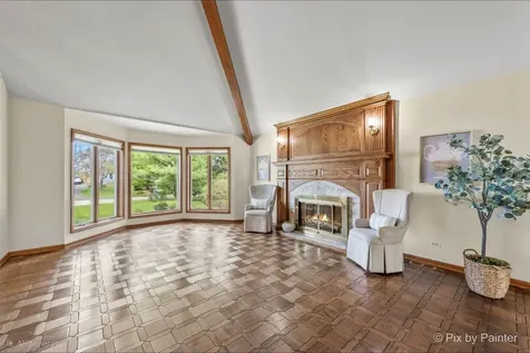 5N411 Harvest Lane St. Charles IL 60175