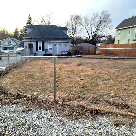 122 S. Beach Street Kewanee IL 61443