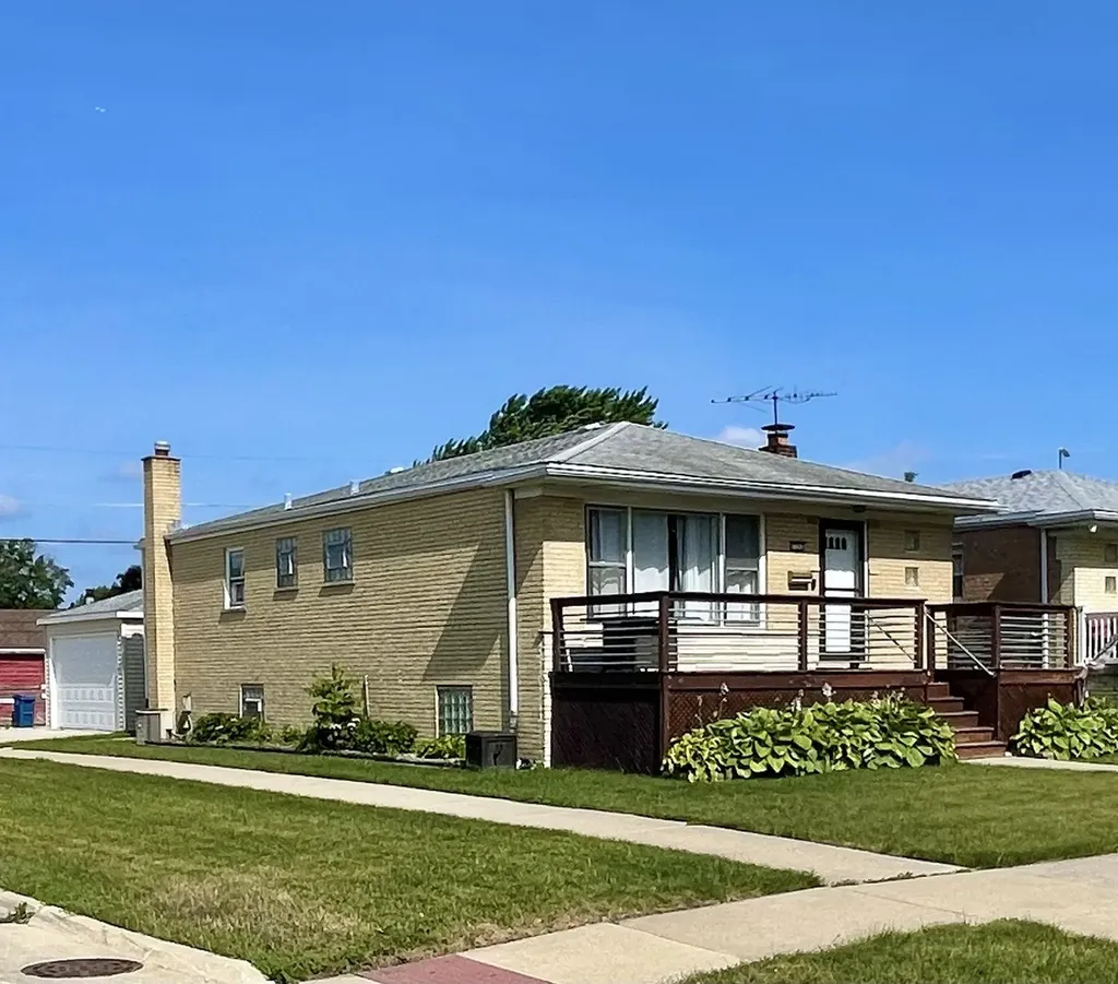 7752 Narragansett Avenue Burbank IL 60459