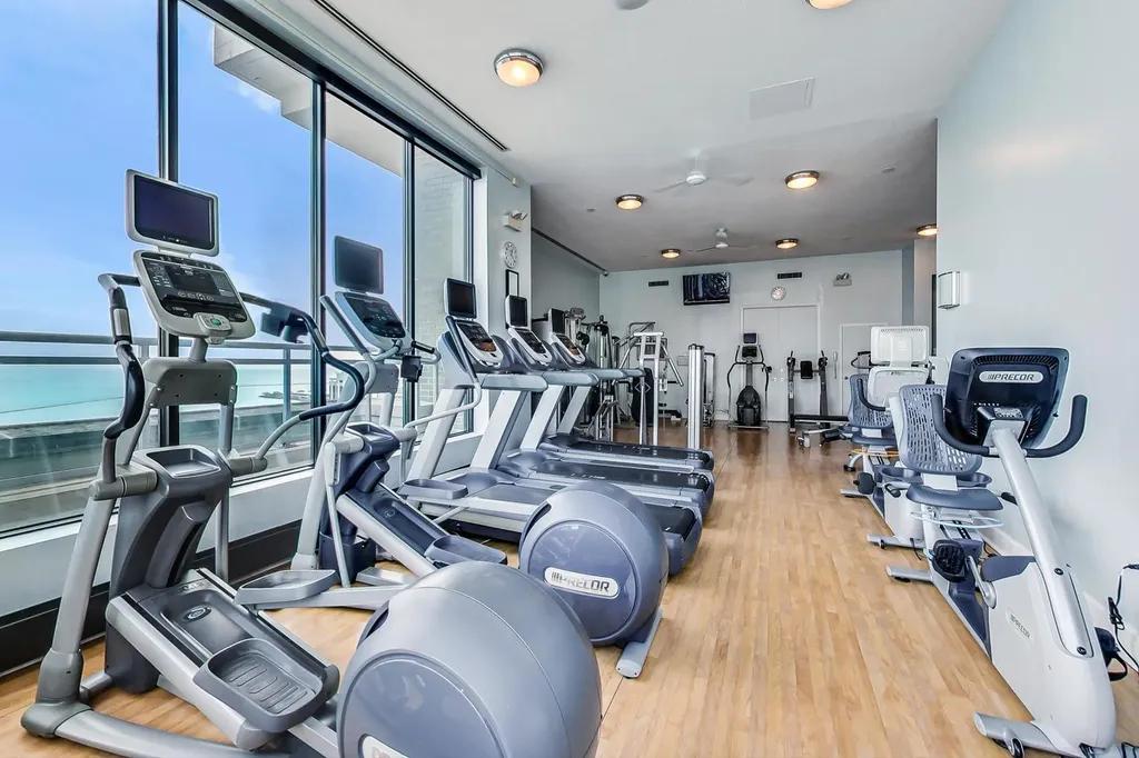 1040 North Lake Shore Drive Chicago IL 60611