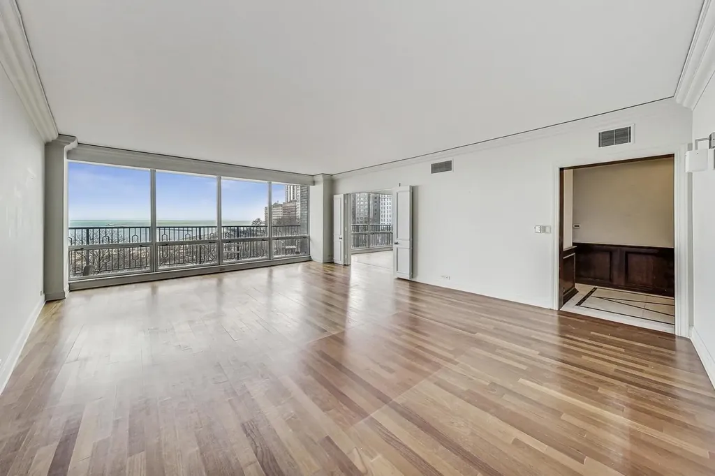1040 North Lake Shore Drive Chicago IL 60611