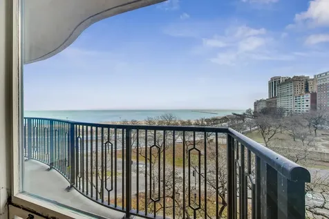 1040 North Lake Shore Drive Chicago IL 60611