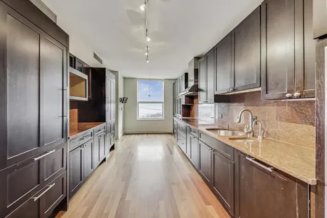 1040 North Lake Shore Drive Chicago IL 60611