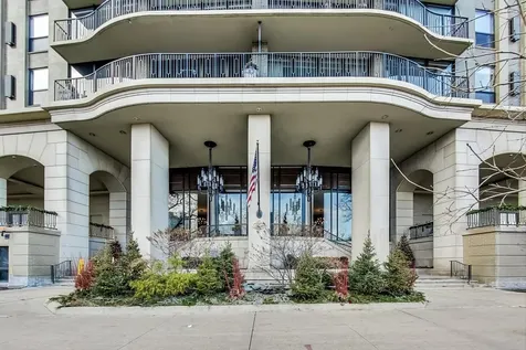 1040 North Lake Shore Drive Chicago IL 60611