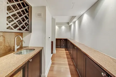 1040 North Lake Shore Drive Chicago IL 60611