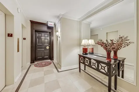 1040 North Lake Shore Drive Chicago IL 60611