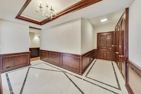 1040 North Lake Shore Drive Chicago IL 60611