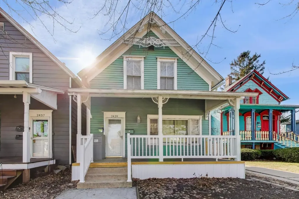 2439 High Street Blue Island IL 60406