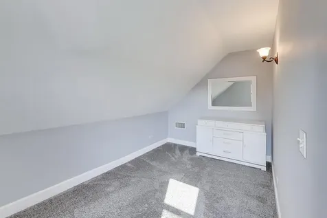 2439 High Street Blue Island IL 60406