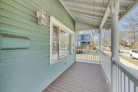 2439 High Street Blue Island IL 60406