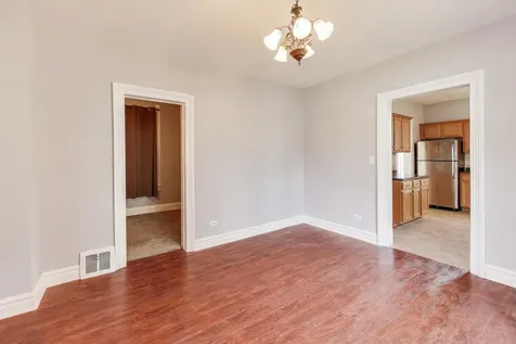 2439 High Street Blue Island IL 60406
