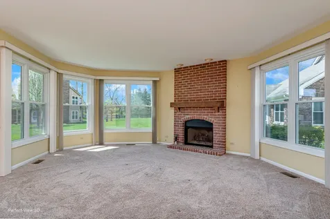 2530 Live Oak Lane Buffalo Grove IL 60089