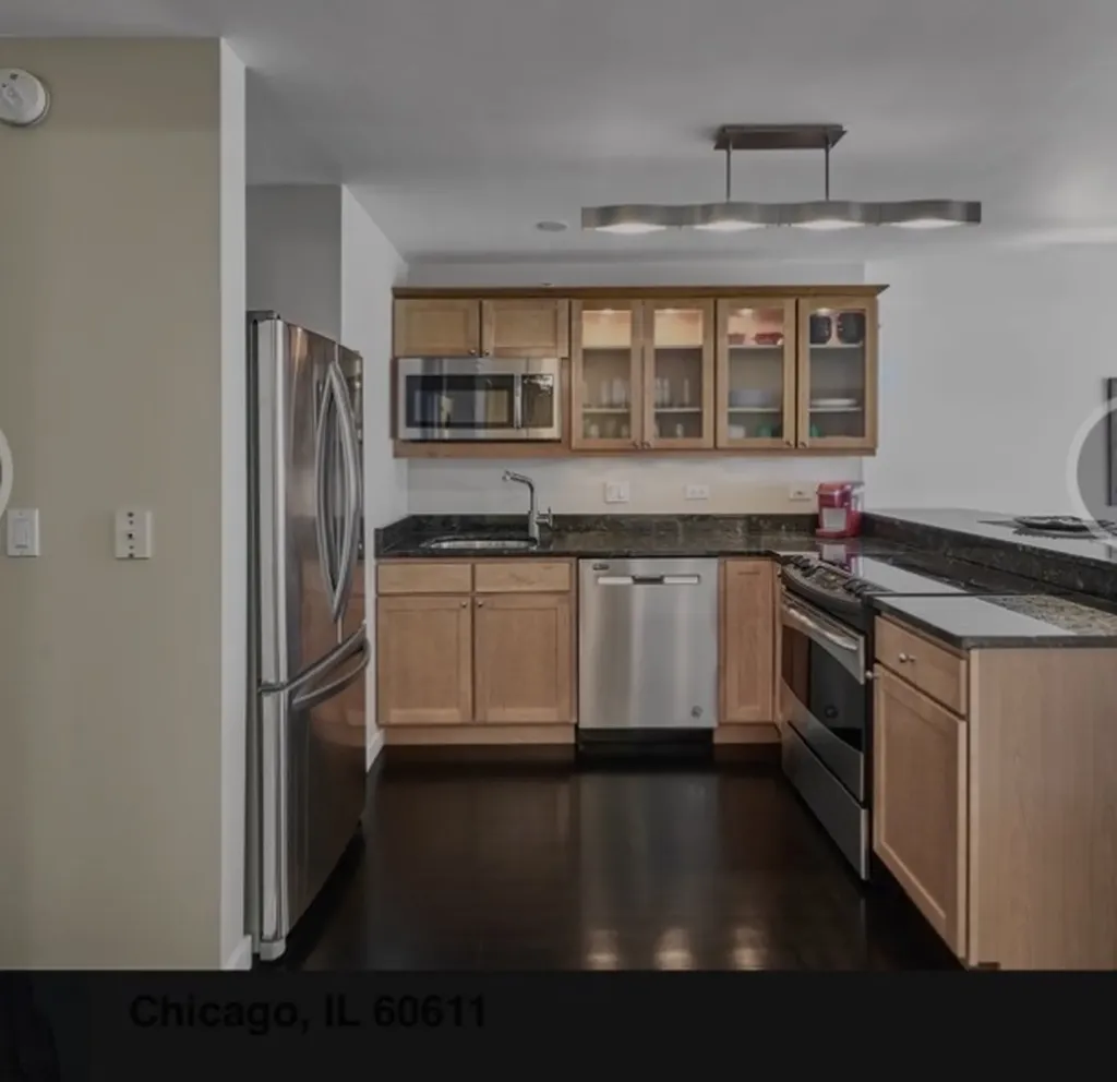 2 East Erie Avenue Chicago IL 60611