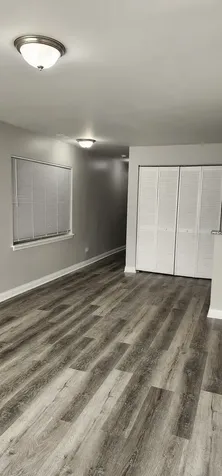 642 West 123rd Street Chicago IL 60628