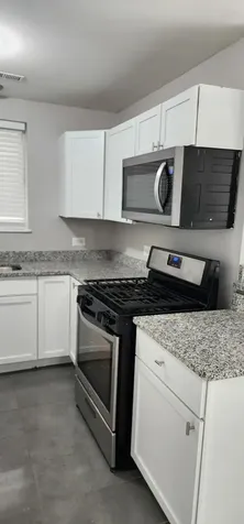 642 West 123rd Street Chicago IL 60628